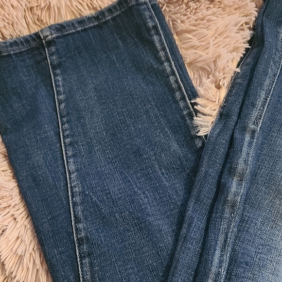 Jeans - Picture 2 of 5